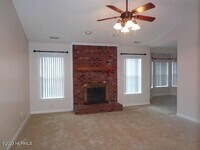 331 Richmond Dr photo'