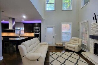 2227 Wayside Dr in Atlanta, GA - Building Photo - Building Photo