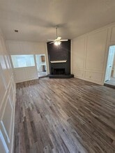 1234 Mission St in Duncanville, TX - Foto de edificio - Building Photo