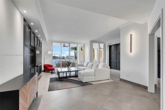 property at 848 Brickell Key Dr