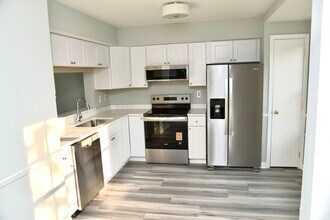 6731 Sandpiper Ct in Frederick, MD - Building Photo - Building Photo