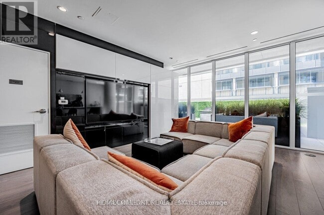 68 Shuter St in Toronto, ON - Building Photo - Building Photo