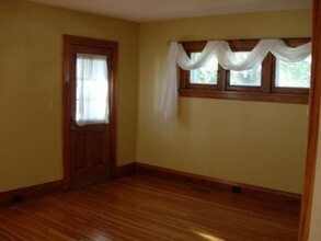 931 18th Ave SE in Minneapolis, MN - Building Photo - Building Photo