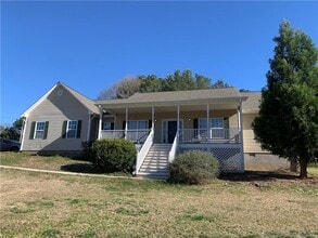 333 GA-11 in Monroe, GA - Building Photo - Building Photo