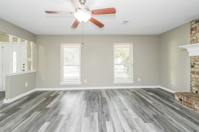 23323 Whispering Willow Dr in Spring, TX - Building Photo - Building Photo