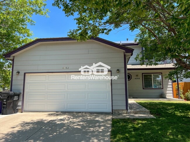 property at 4392 Deephaven Ct