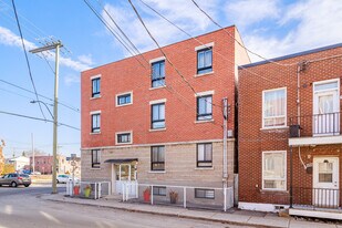 396 Huitième Av in Montréal, QC - Building Photo