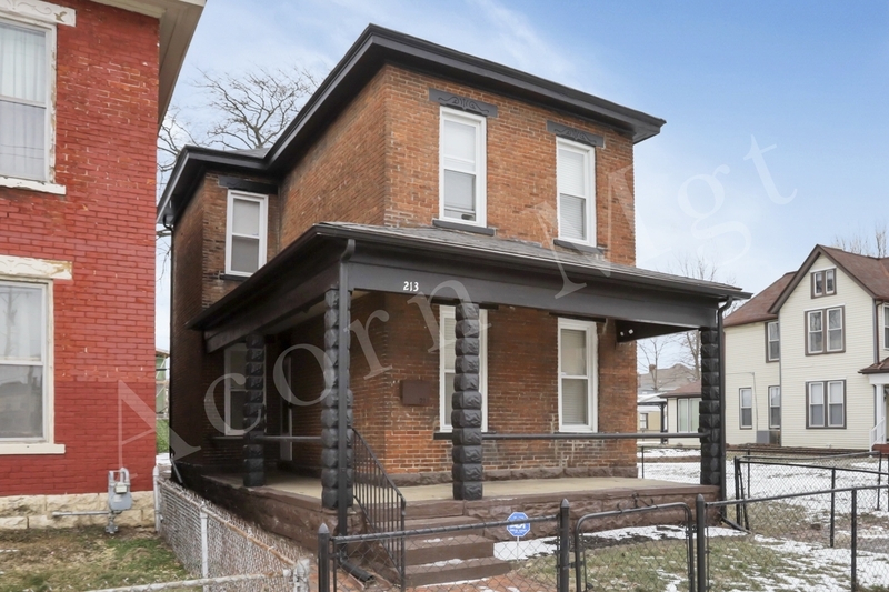 213 N 18th St in Columbus, OH - Building Photo