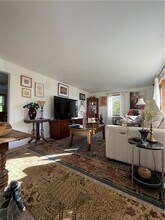 43 Warren Ave in Middletown, RI - Building Photo - Building Photo