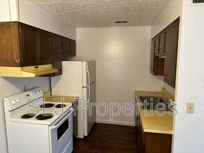 428 Locust St in Jeffersonville, IN - Building Photo - Building Photo