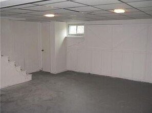 107 Atlas Dr in New Castle, DE - Building Photo - Building Photo