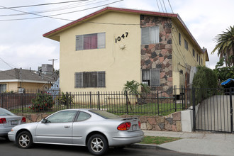 1047 S Catalina St in Los Angeles, CA - Building Photo - Building Photo