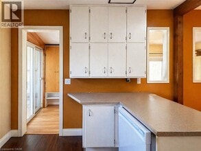 33 Woolwich St N in Breslau, ON - Building Photo - Building Photo
