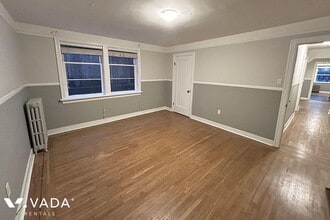 1235 Burnaby St in Vancouver, BC - Building Photo - Building Photo