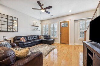 2520 Bluebonnet Ln in Austin, TX - Building Photo - Building Photo