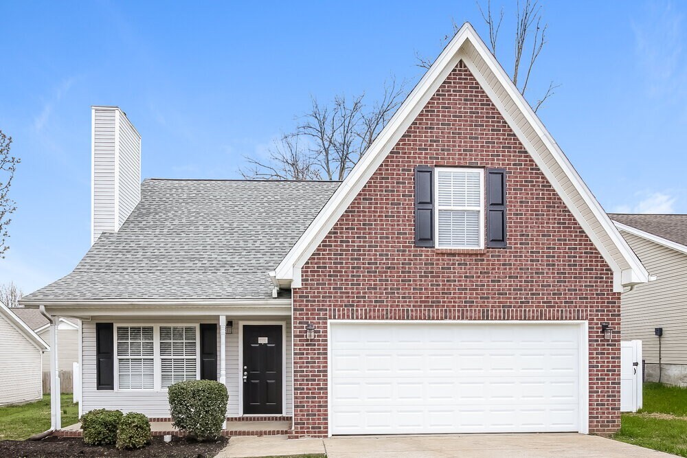 7449 E Winchester Dr in Nashville, TN - Building Photo