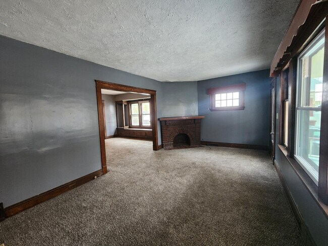 11321 Parkview Ave in Cleveland, OH - Building Photo - Building Photo