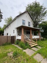 4221 Newark Ave in Cleveland, OH - Building Photo - Building Photo