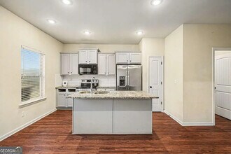 Room in House on Brightside Pkwy in Hampton, GA - Building Photo - Building Photo