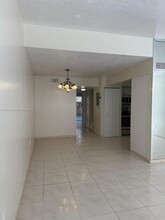 6826 NW 166th Terrace in Miami Lakes, FL - Building Photo - Building Photo