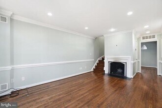 657 S Columbus St in Alexandria, VA - Building Photo - Building Photo