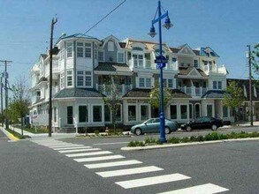 2162-2168 Dune Dr in Avalon, NJ - Building Photo - Building Photo