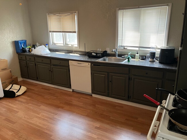 50 Bromfield Rd, Unit 1