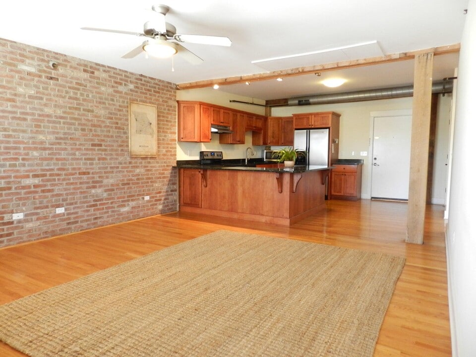 505 Fay St in Columbia, MO - Building Photo