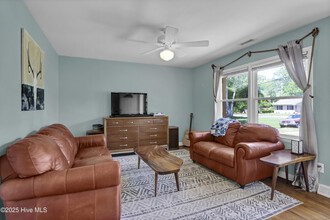 225 Mohican Trail in Wilmington, NC - Building Photo - Building Photo