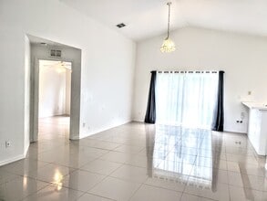 11436 Rouse Run Cir in Orlando, FL - Building Photo - Building Photo