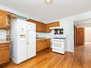 2628 S Kedzie Ave, Unit Garden in Chicago, IL - Foto de edificio - Building Photo