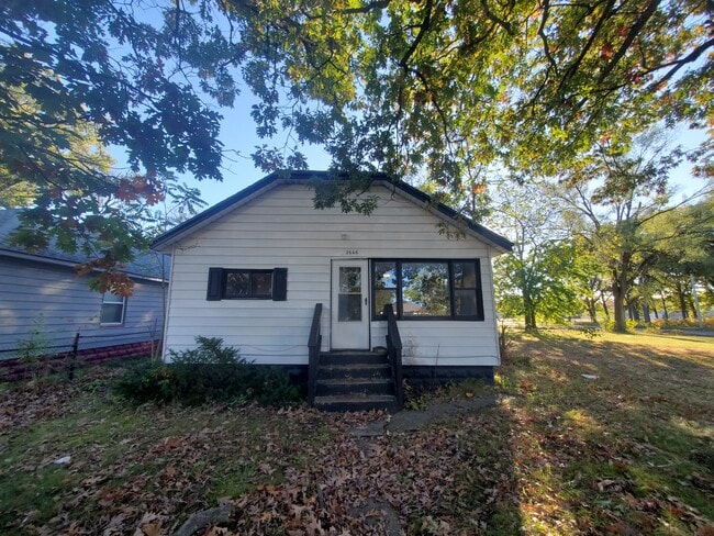 property at 2646 Reynolds St