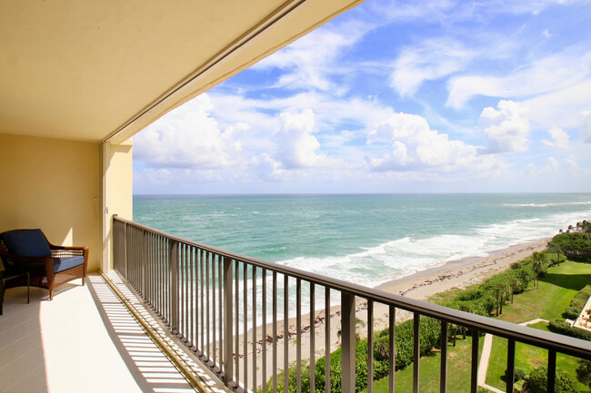 200 Ocean Trail Way