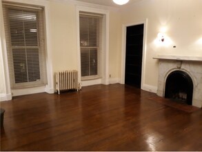 45 Hancock St, Unit 2 in Boston, MA - Building Photo - Building Photo