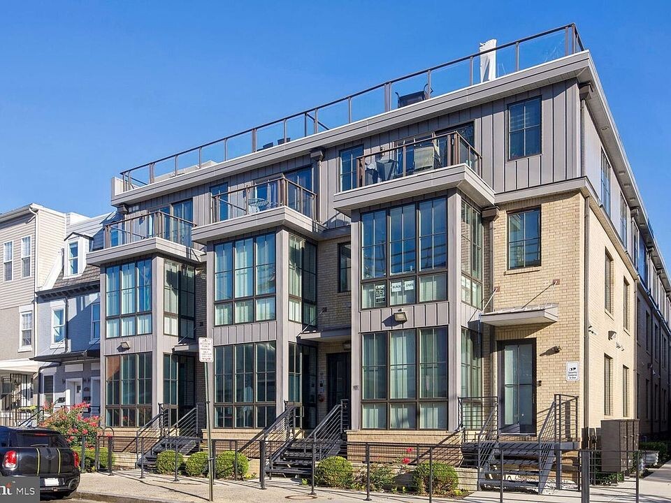 625 Park Rd NW, Unit 105 in Washington, DC - Building Photo