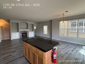 1190 SW 170th Ave in Beaverton, OR - Foto de edificio - Building Photo