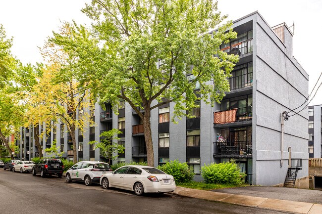 11000 Gervais Av
