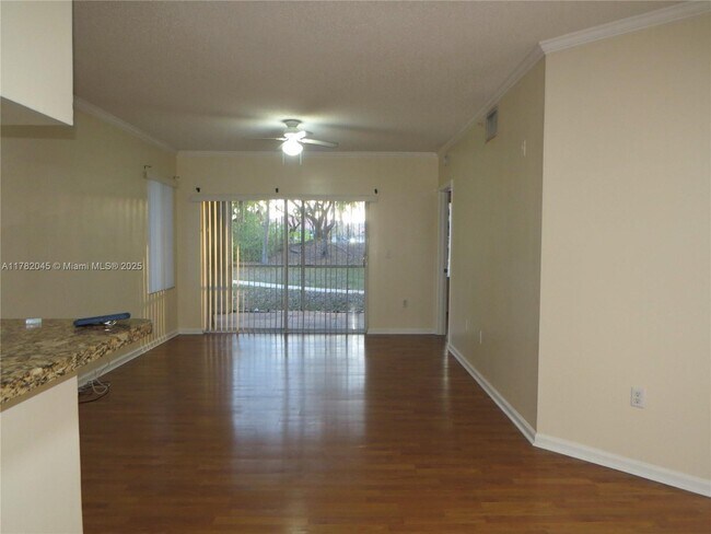 11771 W Atlantic Blvd in Coral Springs, FL - Building Photo - Building Photo