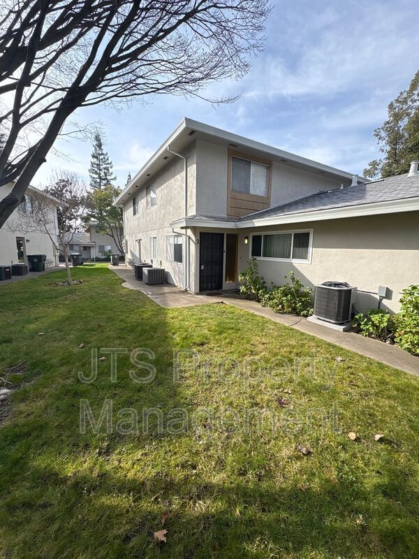 6436 Bremen Dr in Citrus Heights, CA - Building Photo - Building Photo