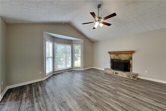 77 Breckenridge Dr in Powder Springs, GA - Building Photo - Building Photo