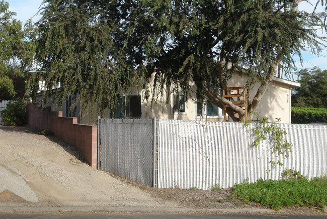 602 Anacapa Dr in Camarillo, CA - Building Photo - Building Photo