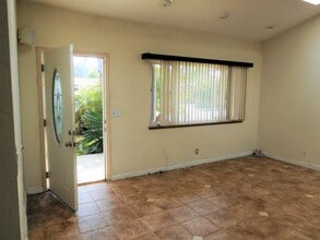 1857 Vicente Dr in San Luis Obispo, CA - Building Photo - Building Photo