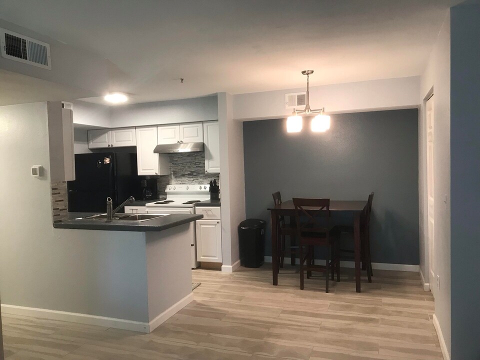 4000 Dancing Cloud Ct in Destin, FL - Building Photo
