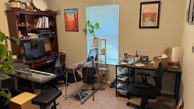 106 Franklin Blvd in Austin, TX - Building Photo - Building Photo