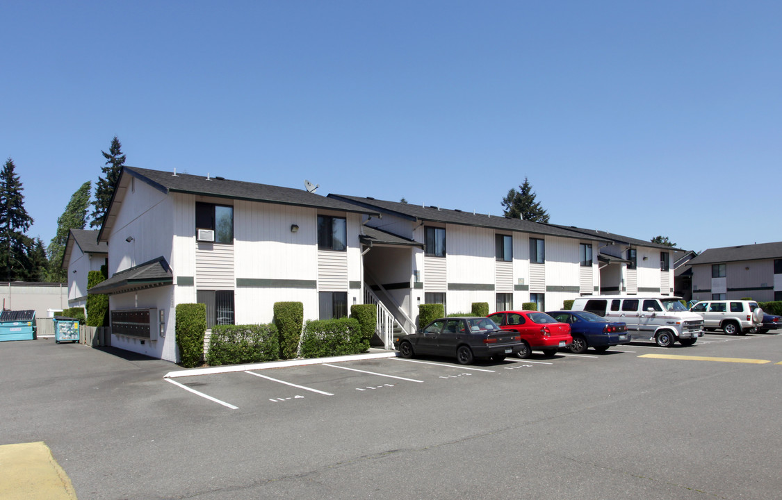 Terrace Apartments in Lakewood, WA - Building Photo