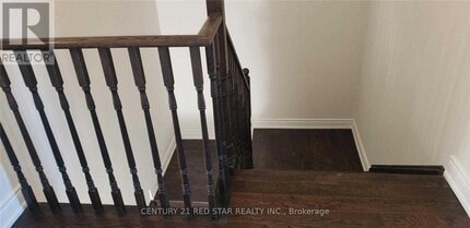 35 Bradley Ave in Hamilton, ON - Building Photo - Building Photo