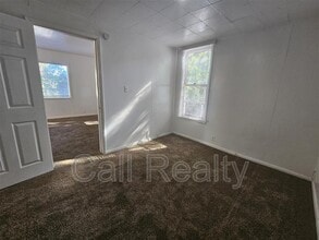 719 W Augusta Ave in Spokane, WA - Building Photo - Building Photo
