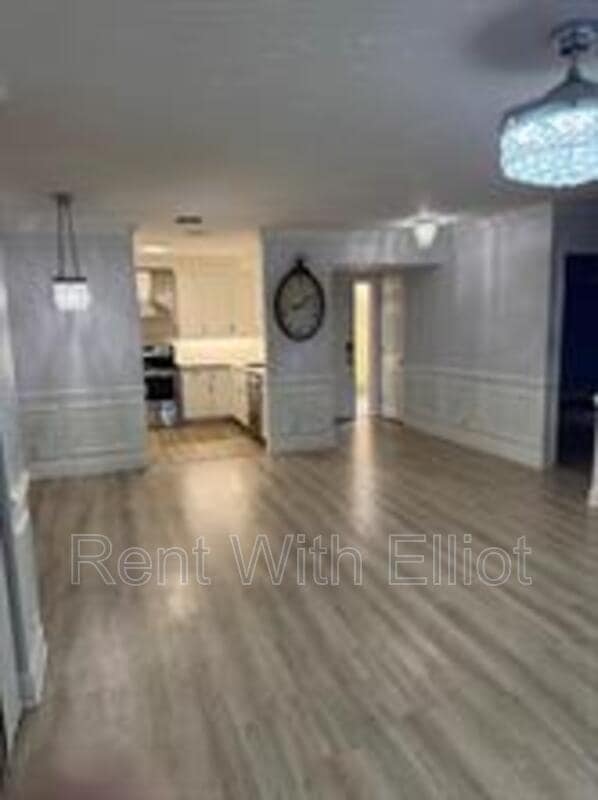 655 SW 111th Way in Pembroke Pines, FL - Building Photo - Building Photo