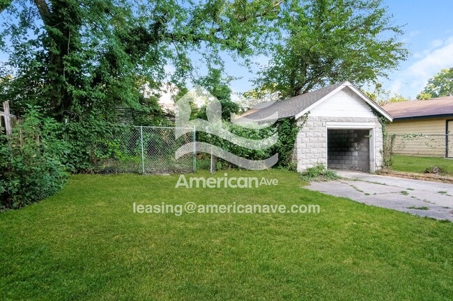6130 Tracy Ave in Kansas City, MO - Building Photo - Building Photo