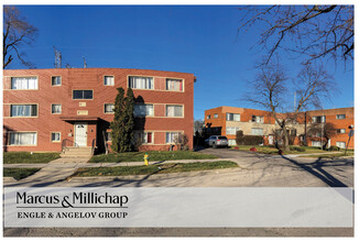 1920-2000 Williamsburg Dr in Waukegan, IL - Building Photo - Building Photo